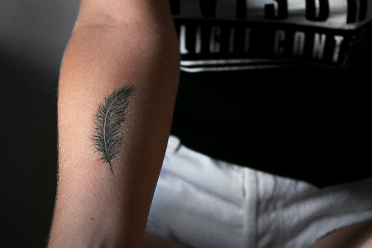 Feather tattoo // Katarina Natalie